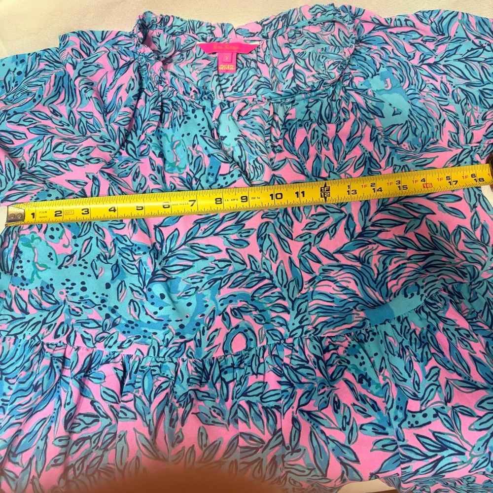 Lilly Pulitzer Zadie top featuring short flutter sleeves and a peplum silhouette - Picture 5 of 9